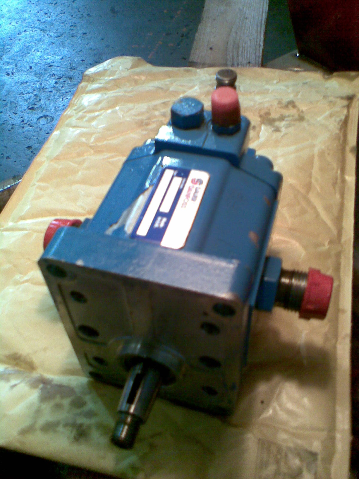 HYDRAULIC PUMP